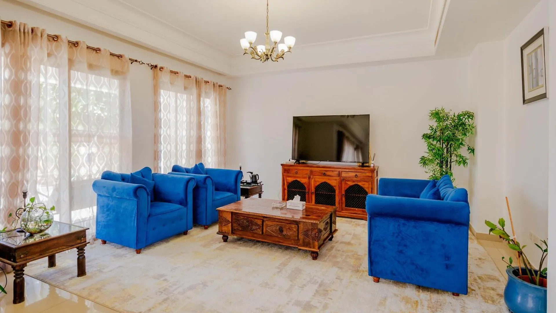 Luxurious Vacation Villa With Private Pool Ras al-Khaimah