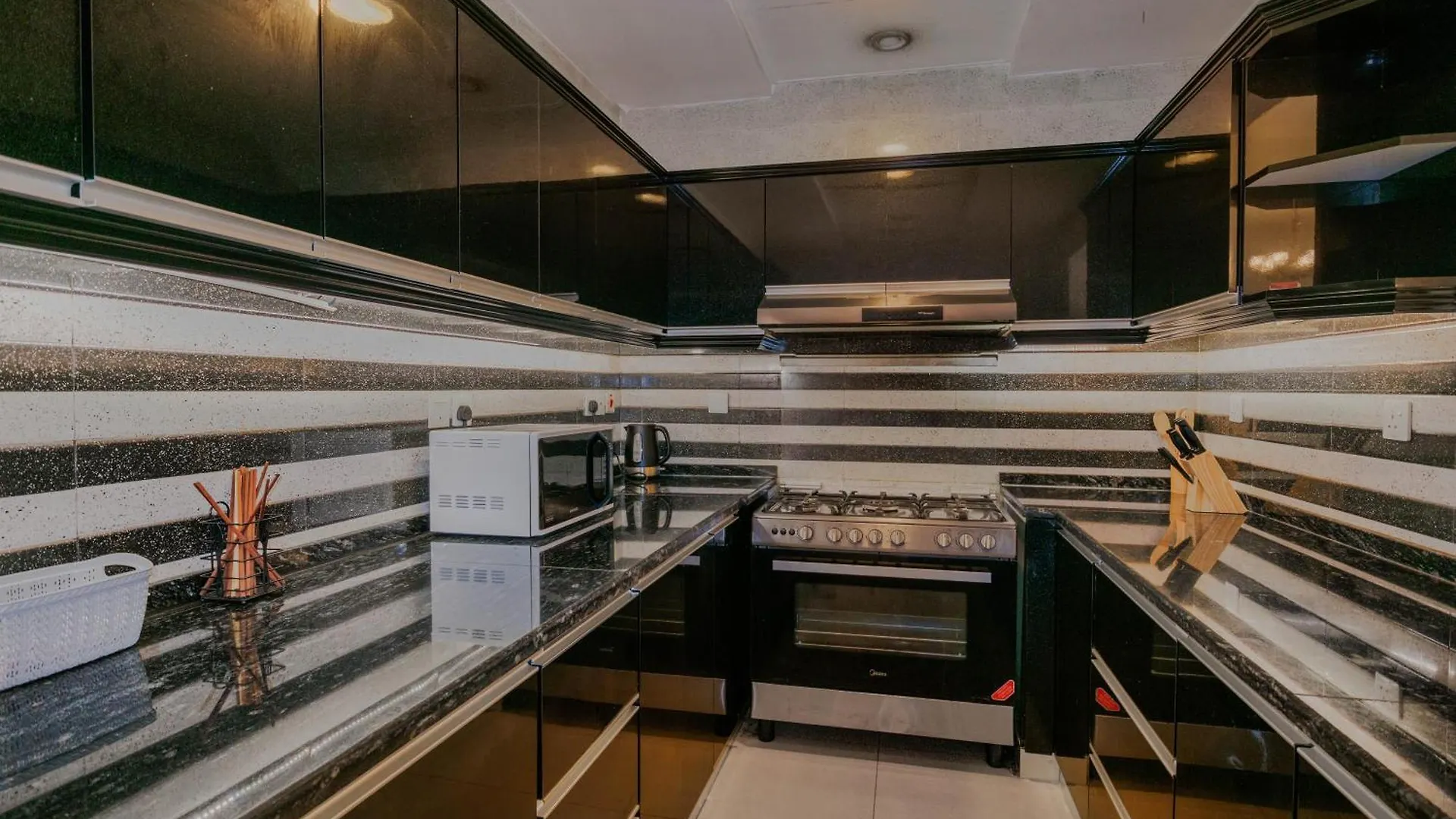 Luxurious Vacation Villa With Private Pool Ras al-Khaimah