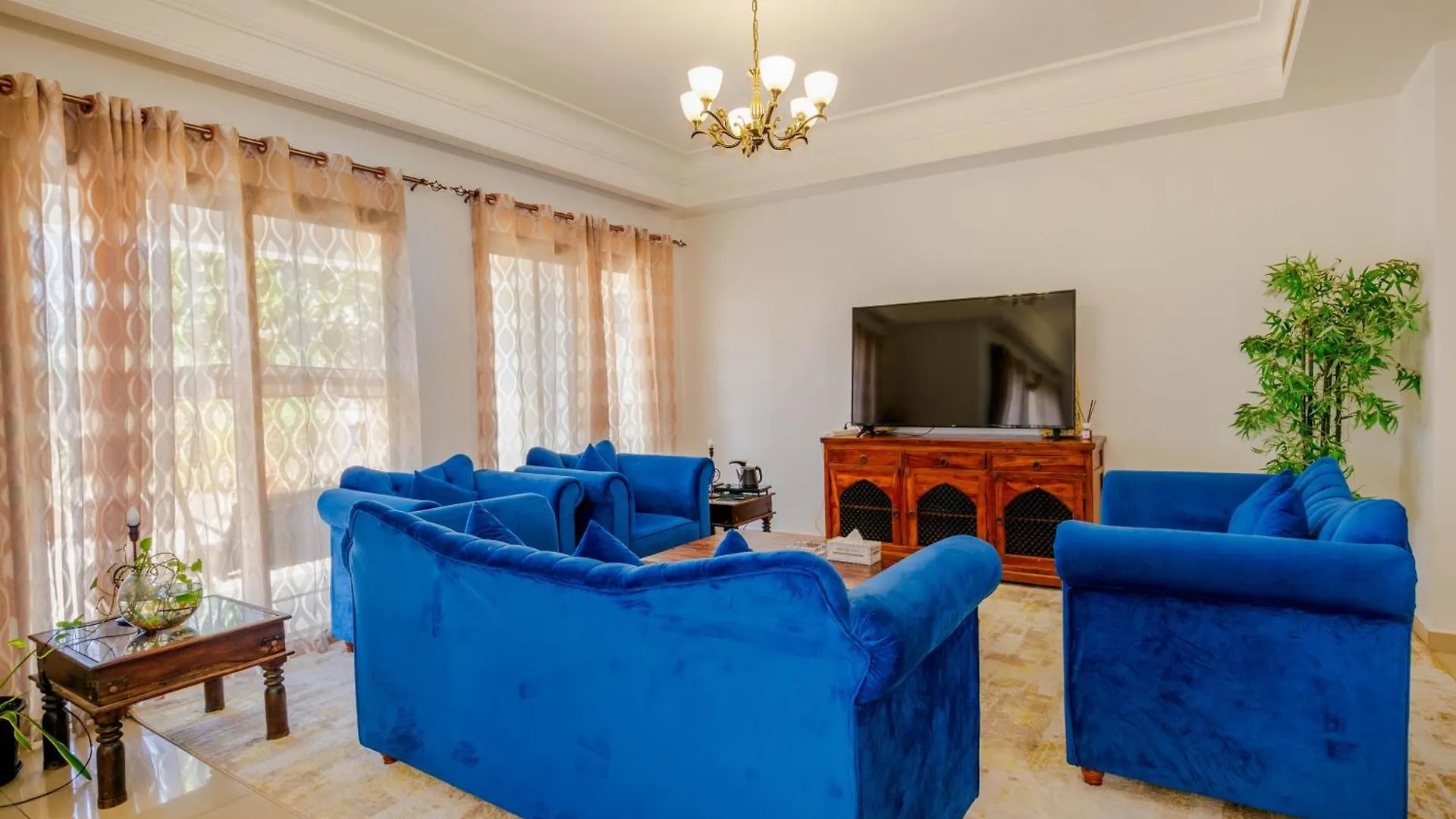 Luxurious Vacation Villa With Private Pool Ras al-Khaimah